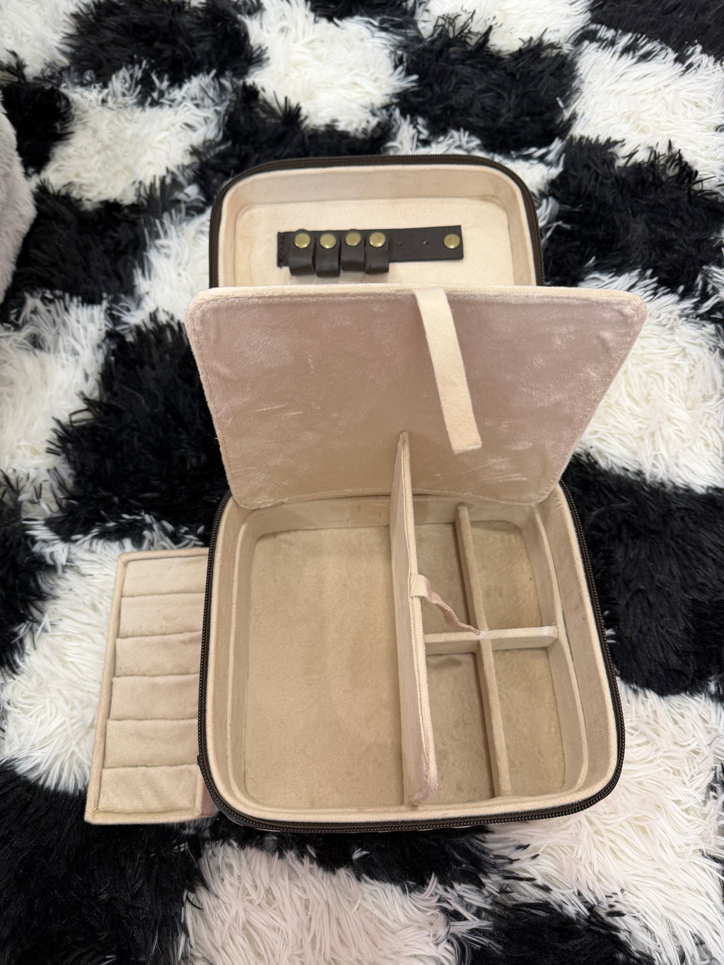 Medium genuine leather and real cowhide jewelry box hand painted